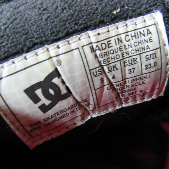 DC Low Suede Skateboarding Sneakers Sport Shoe Black /white - Picture 9 of 10